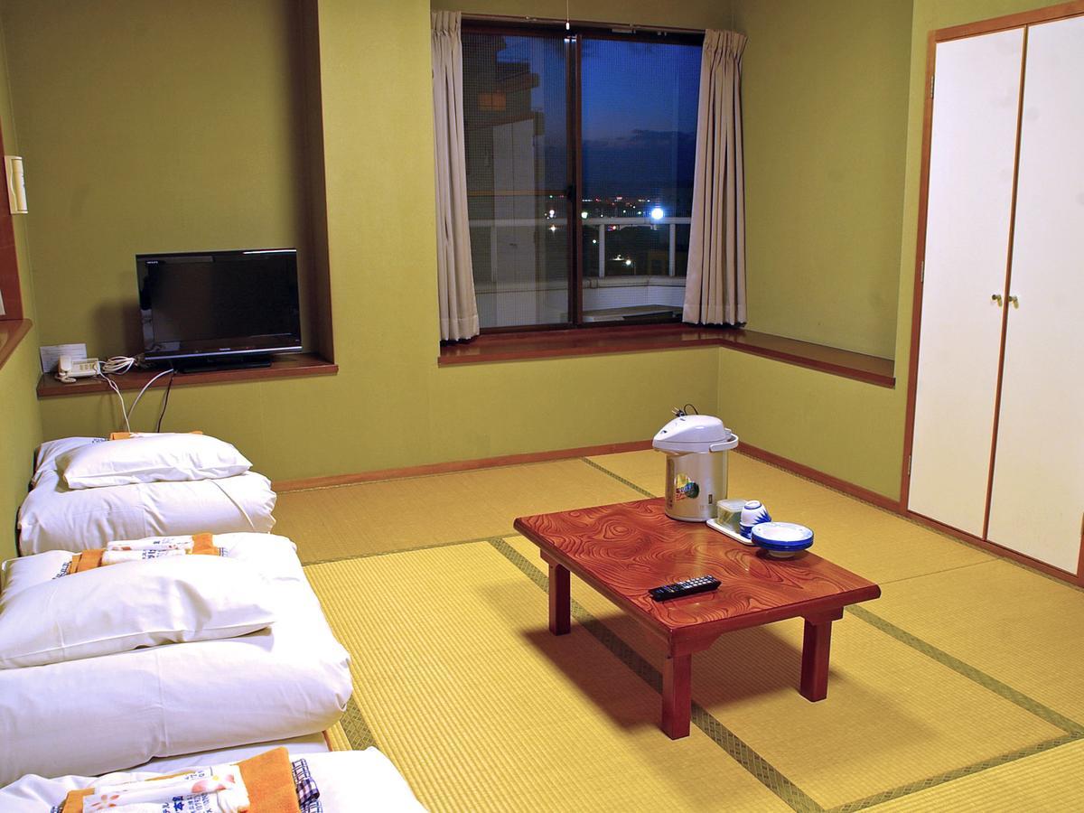 Business Hotel Sakigake Honkan Himedzsi Kültér fotó