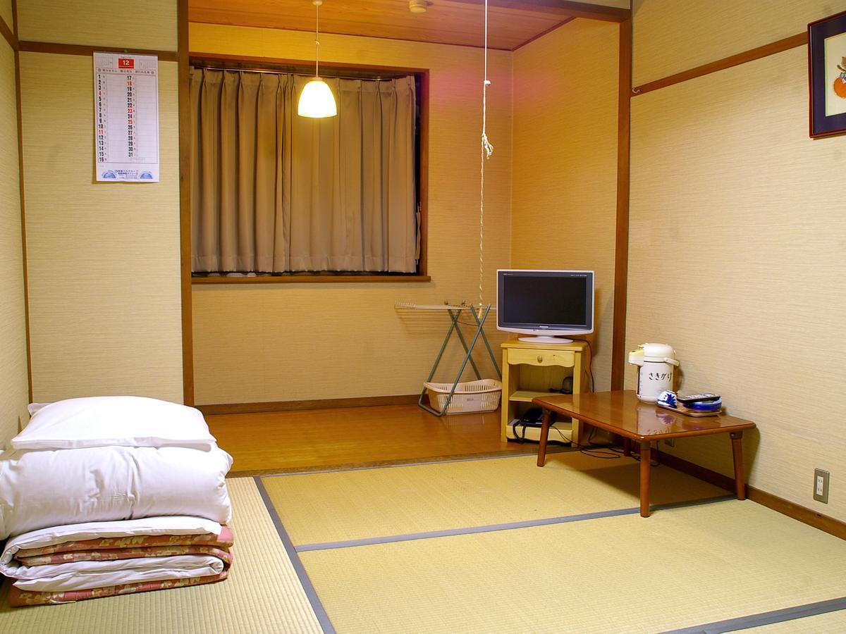 Business Hotel Sakigake Honkan Himedzsi Kültér fotó